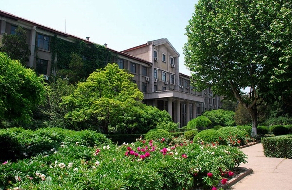 西安交通大学 campus